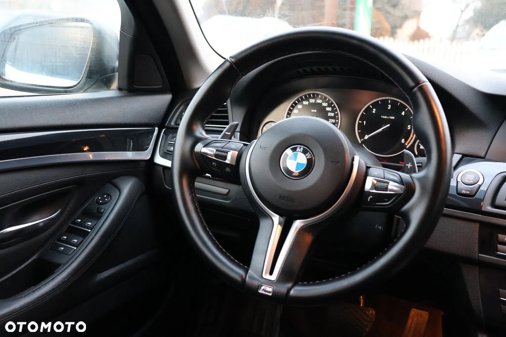 BMW Seria 5 525d xDrive Luxury Line - 8