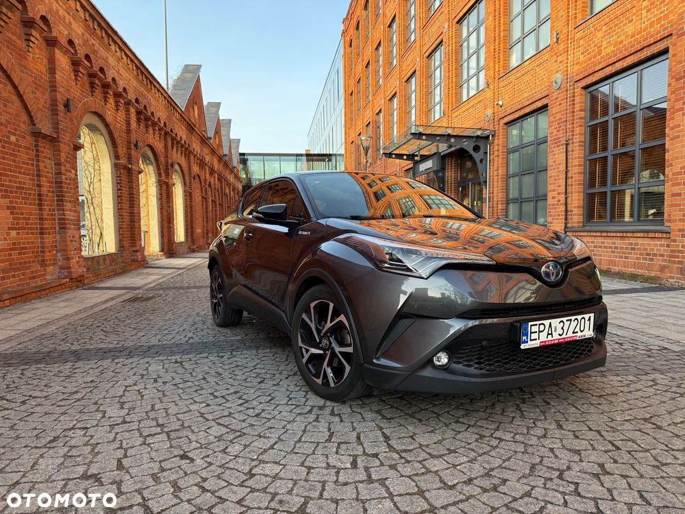 Toyota C-HR 1.8 Hybrid Selection - 1