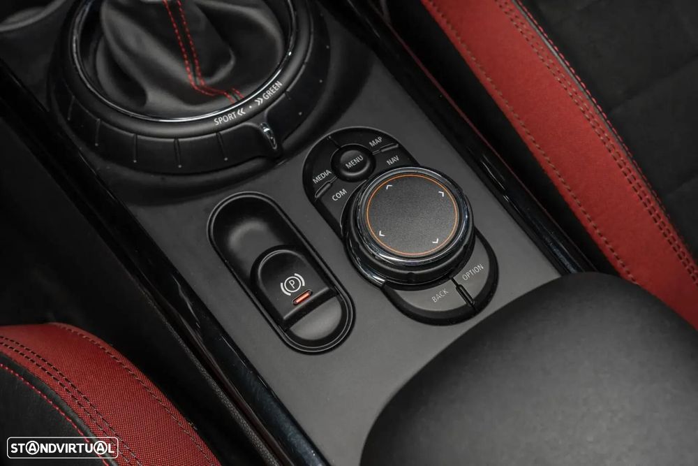 MINI Clubman John Cooper Works ALL4 - 21