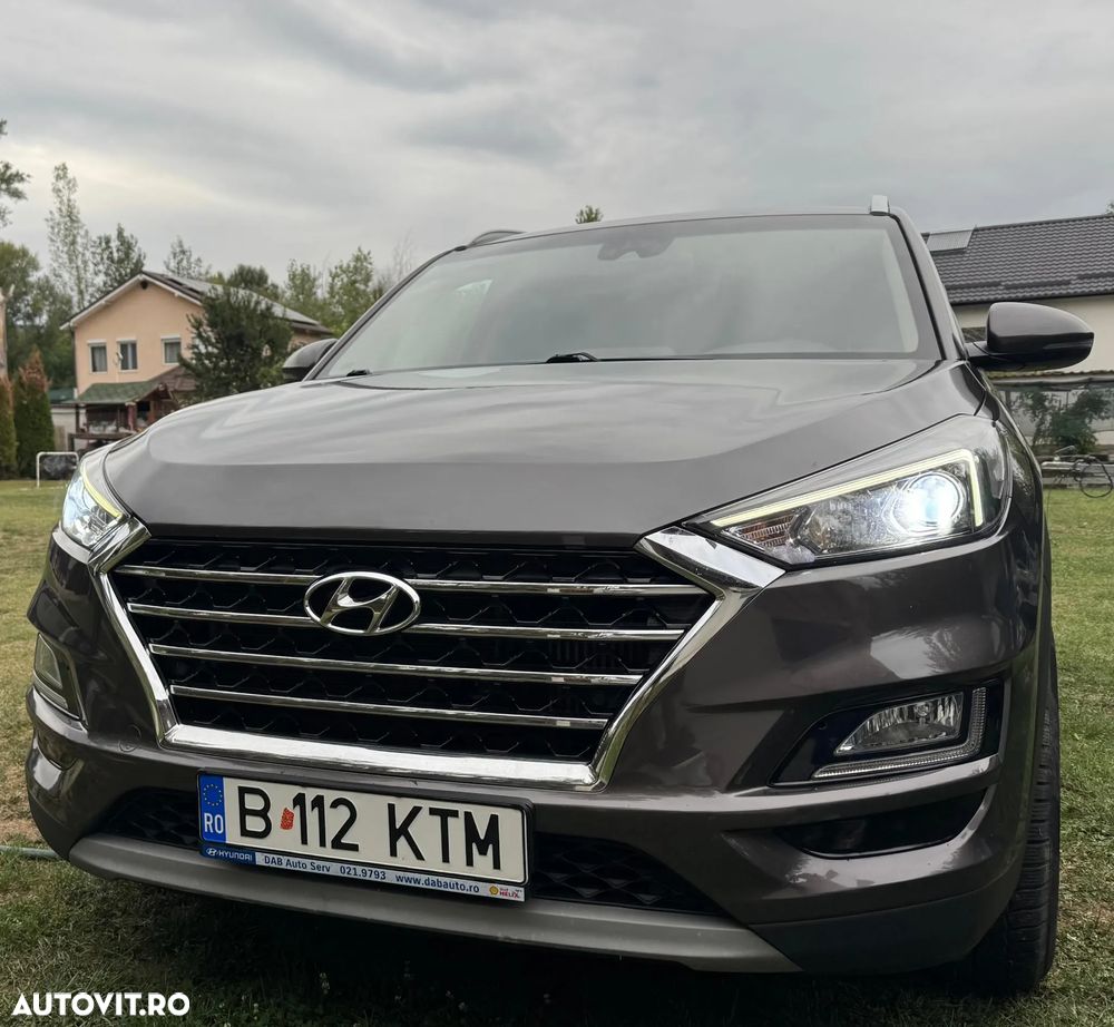 Hyundai Tucson 2.0 CRDI 4WD 8AT Premium - 8