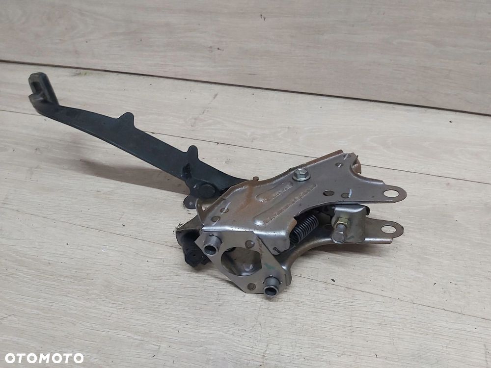 Toyota Corolla Verso II 04-08r pedał sprzęgła 1,6 1,8 vvti - 3