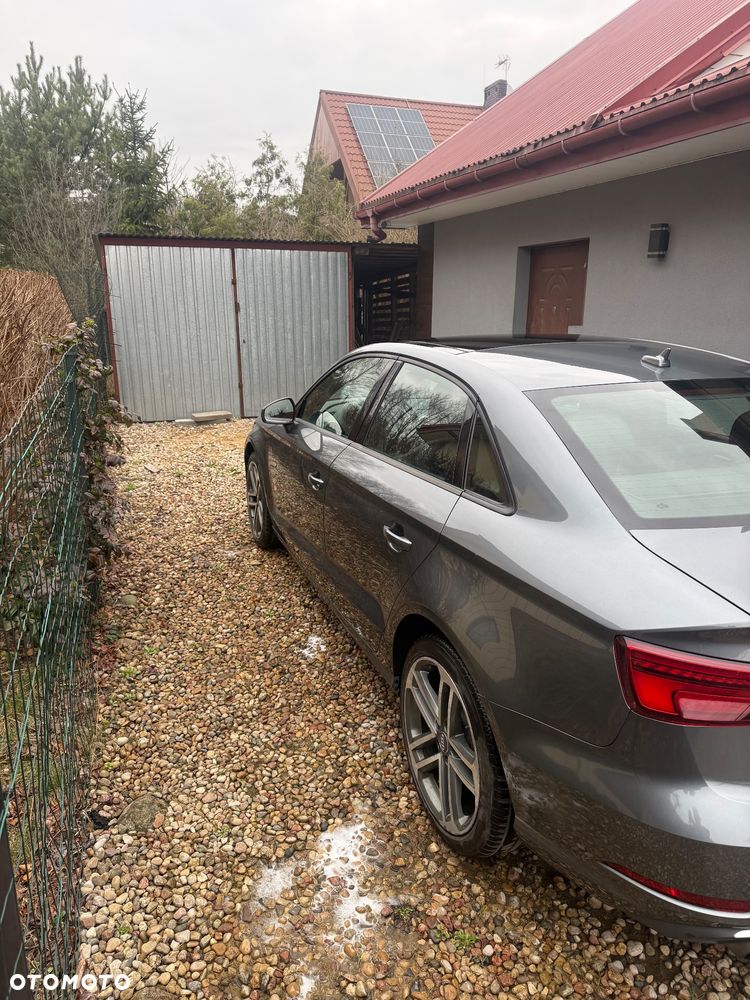 Audi A3 Limousine 2.0 TFSI quattro S tronic design - 4