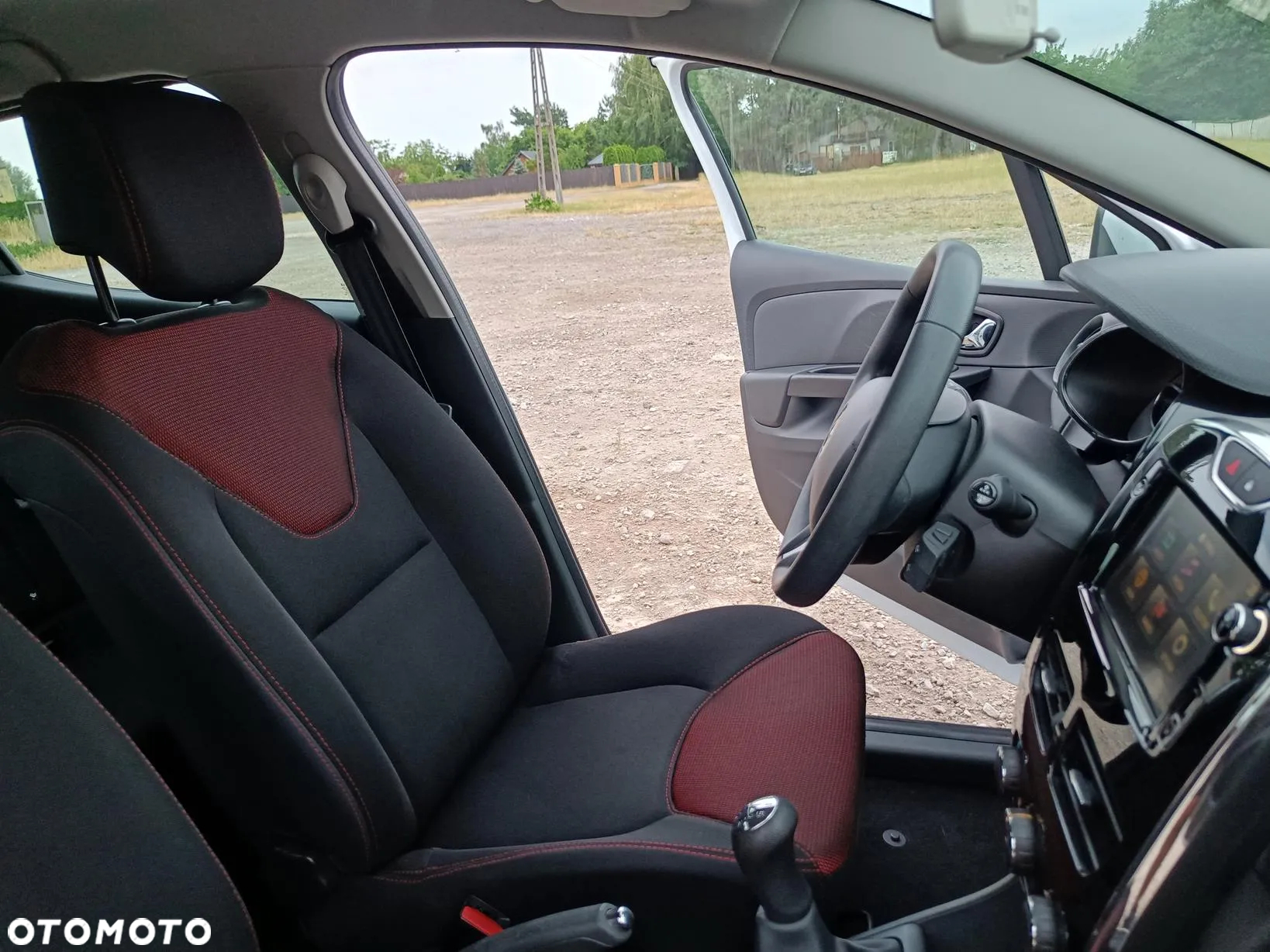 Renault Clio 1.2 16V 75 Dynamique - 26