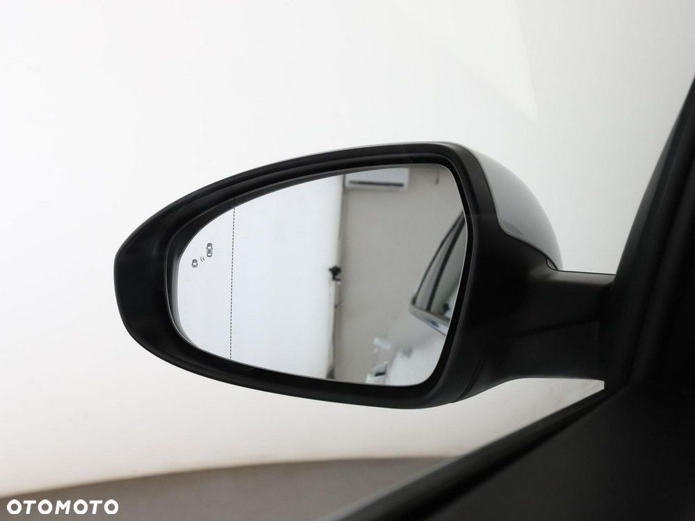 Kia XCeed 1.4 T-GDI OPF DCT7 SPIRIT - 38