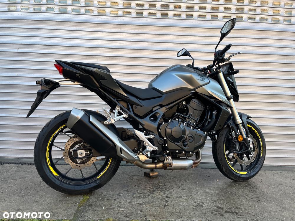 Honda Hornet - 34