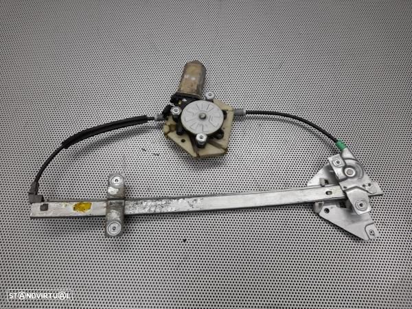 Elevador Frente Dto Volvo V40 Combi (645) - 4