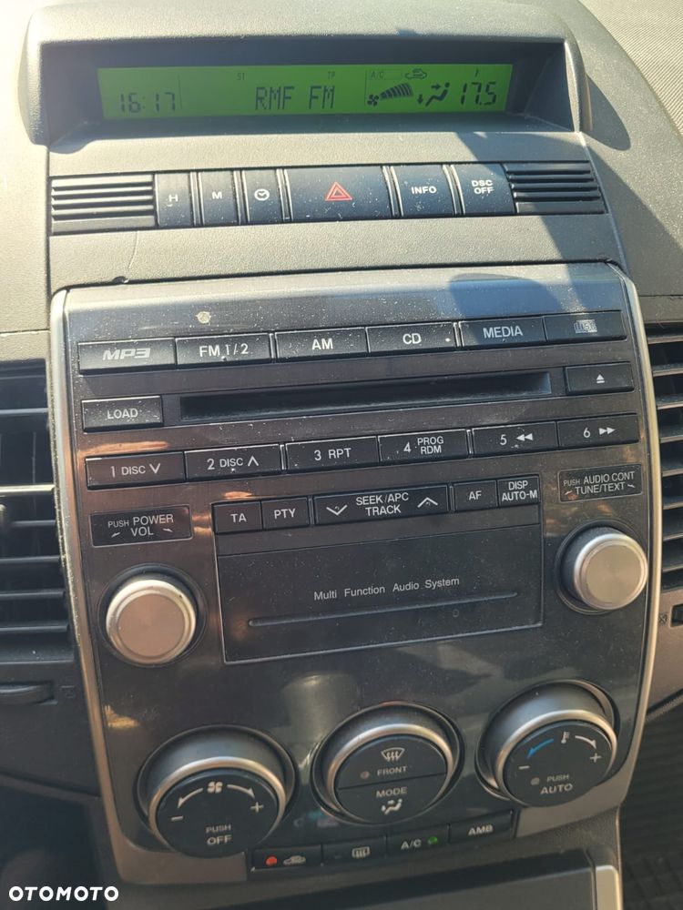 Mazda 5 - 17