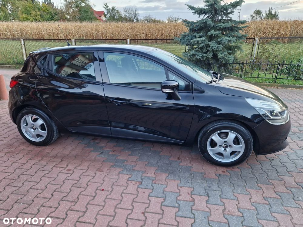 Renault Clio 1.2 16V Alize - 36