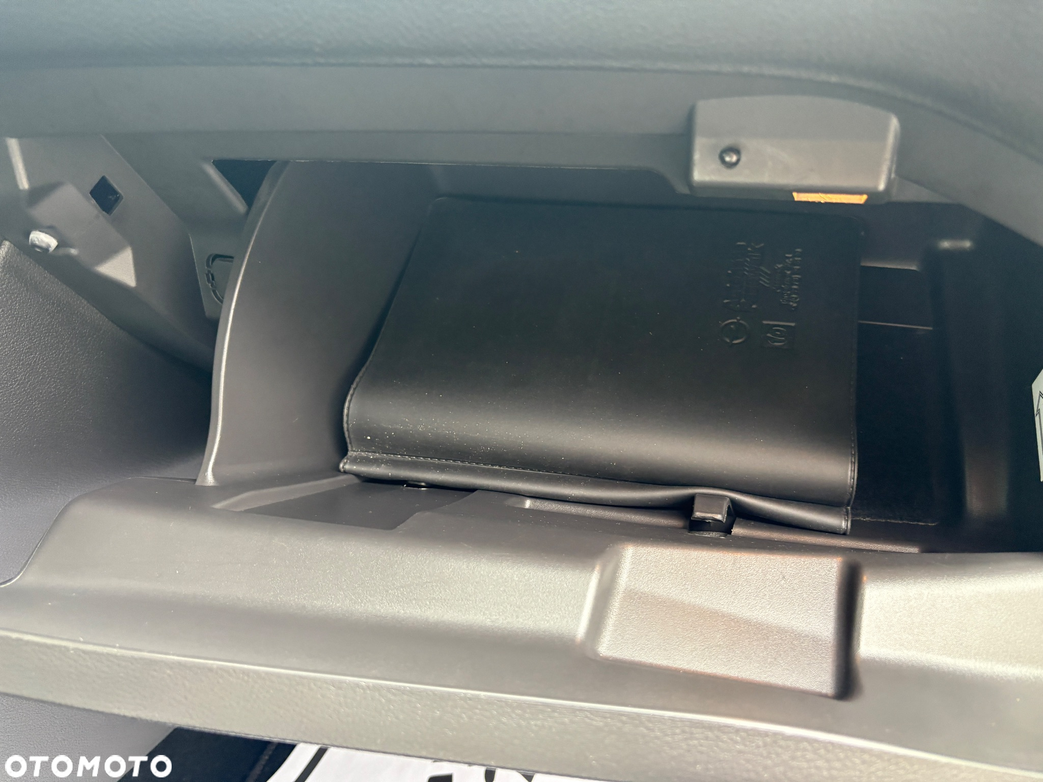 Ford Focus 1.6 FF Ambiente - 28