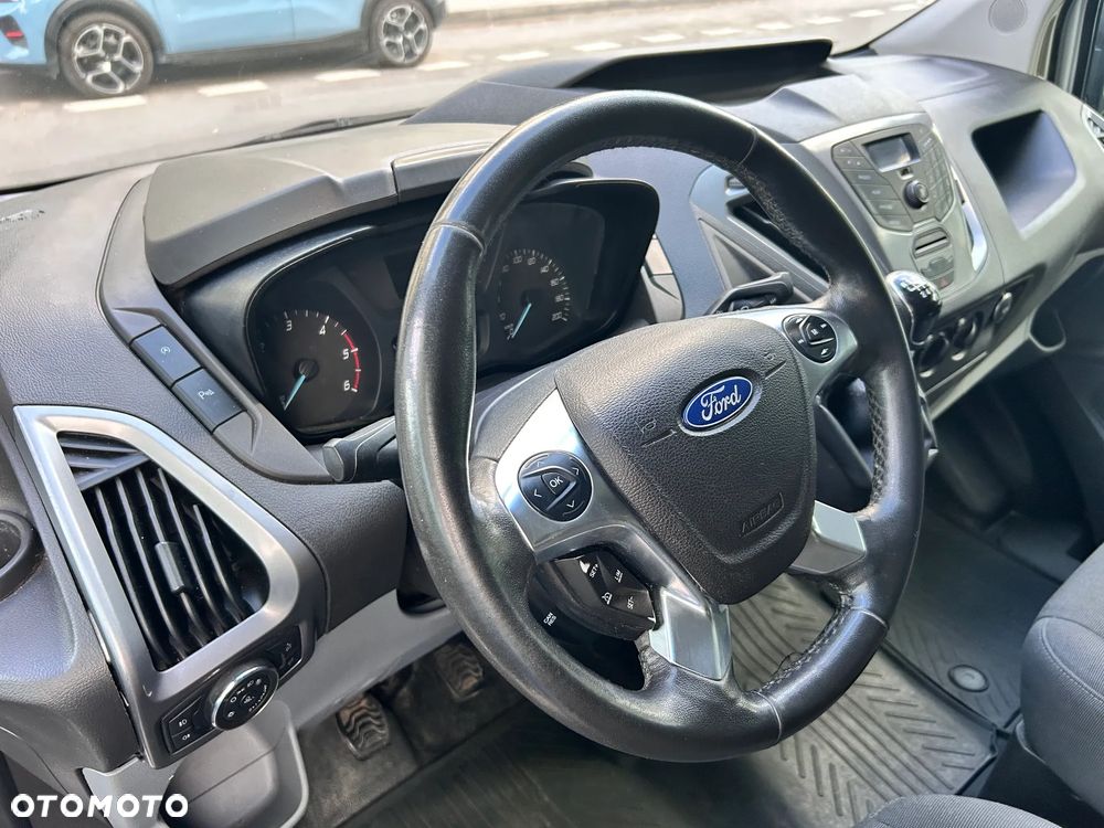 Ford Transit Custom - 17