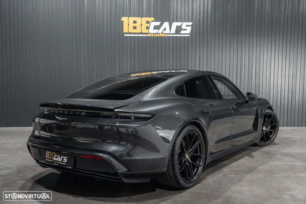 Porsche Taycan Standard - 44