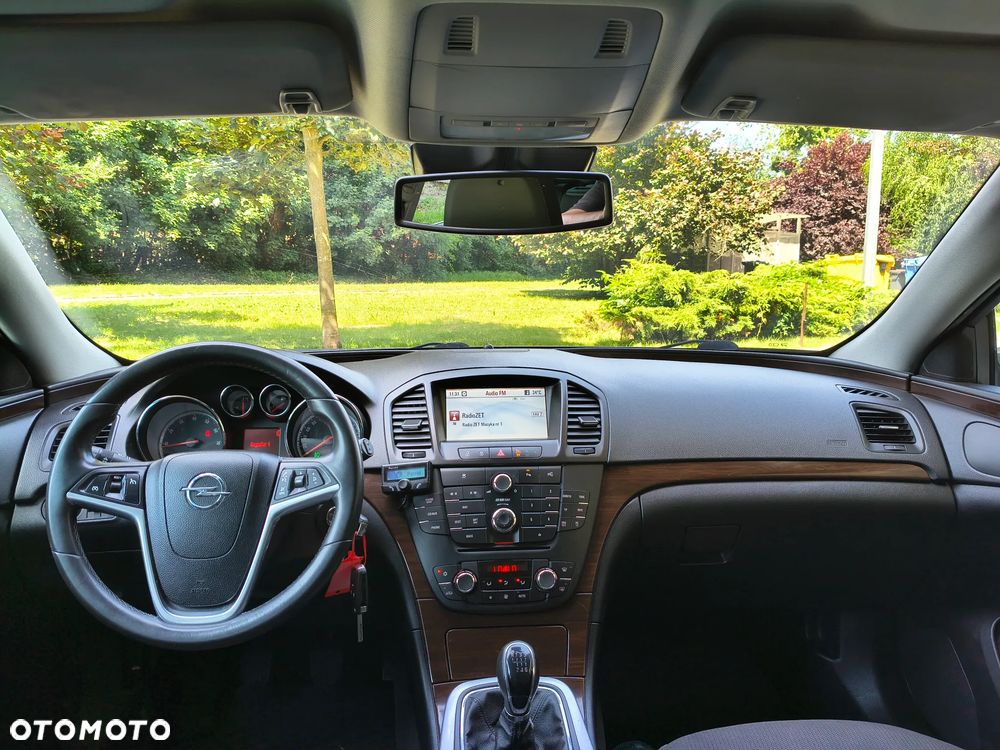 Opel Insignia - 15
