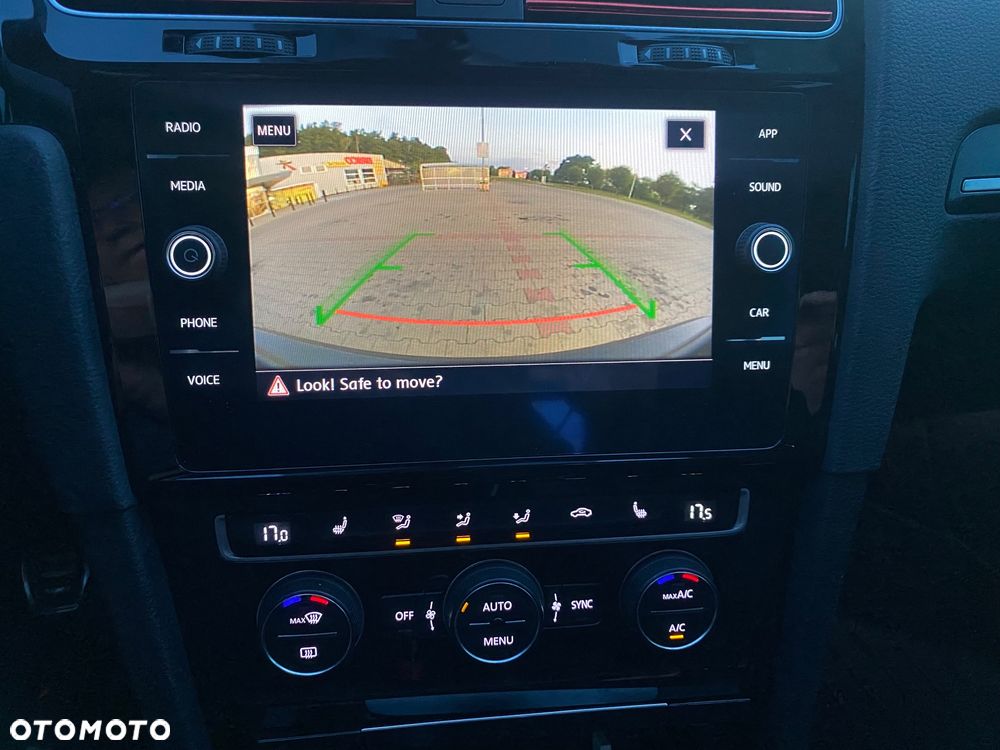 Volkswagen Golf GTI 2.0 TSI OPF Performance - 10