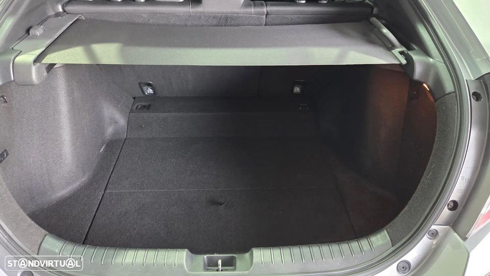 Honda Civic 1.0 i-VTEC Elegance Navi CVT - 40