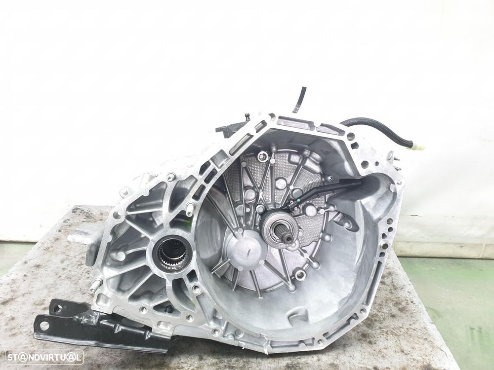 CAIXA DE VELOCIDADES DACIA DUSTER II REF. TL8014 - 1