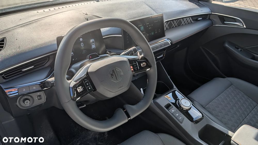 MG MG3 1.5 HEV+ Exclusive - 11