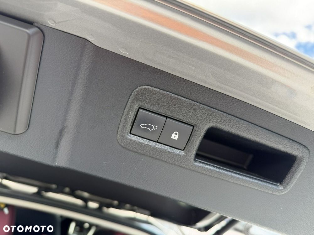Lexus NX 300 Executive Line - 32