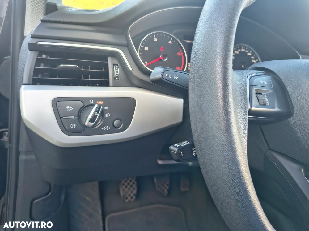 Audi A4 Avant - 22