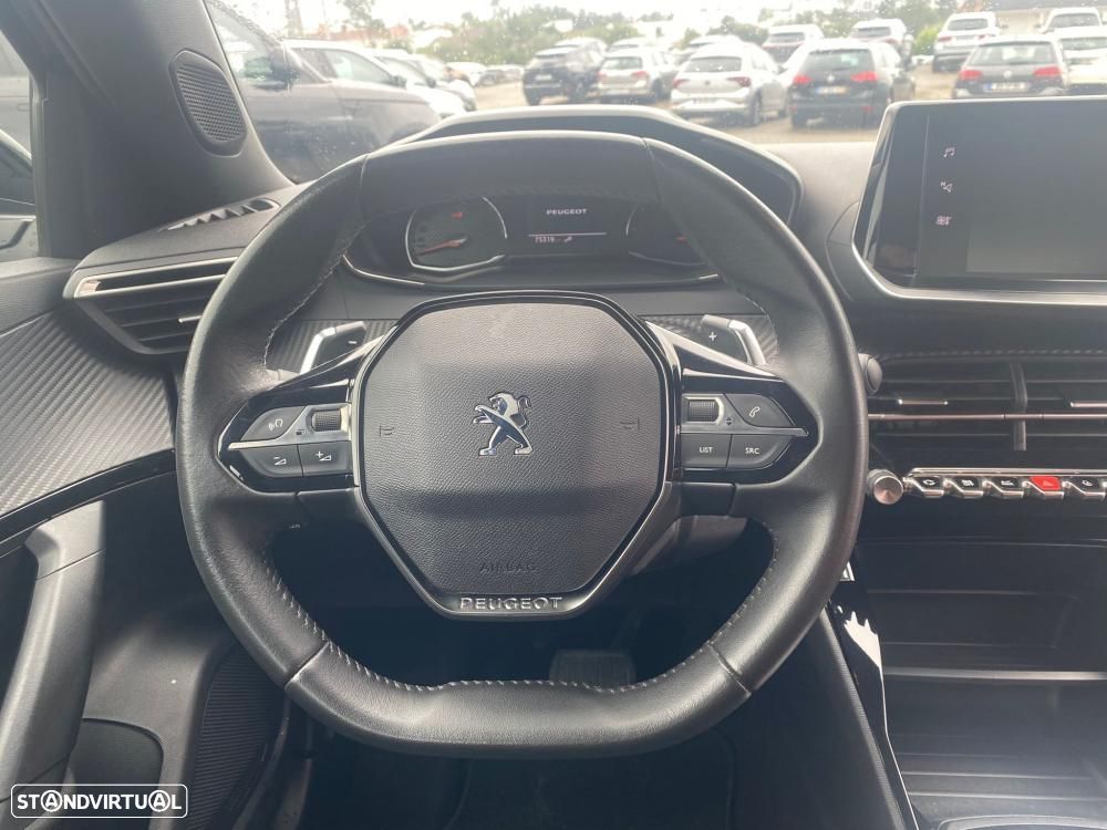 Peugeot 2008 1.5 BlueHDi Active EAT8 - 5