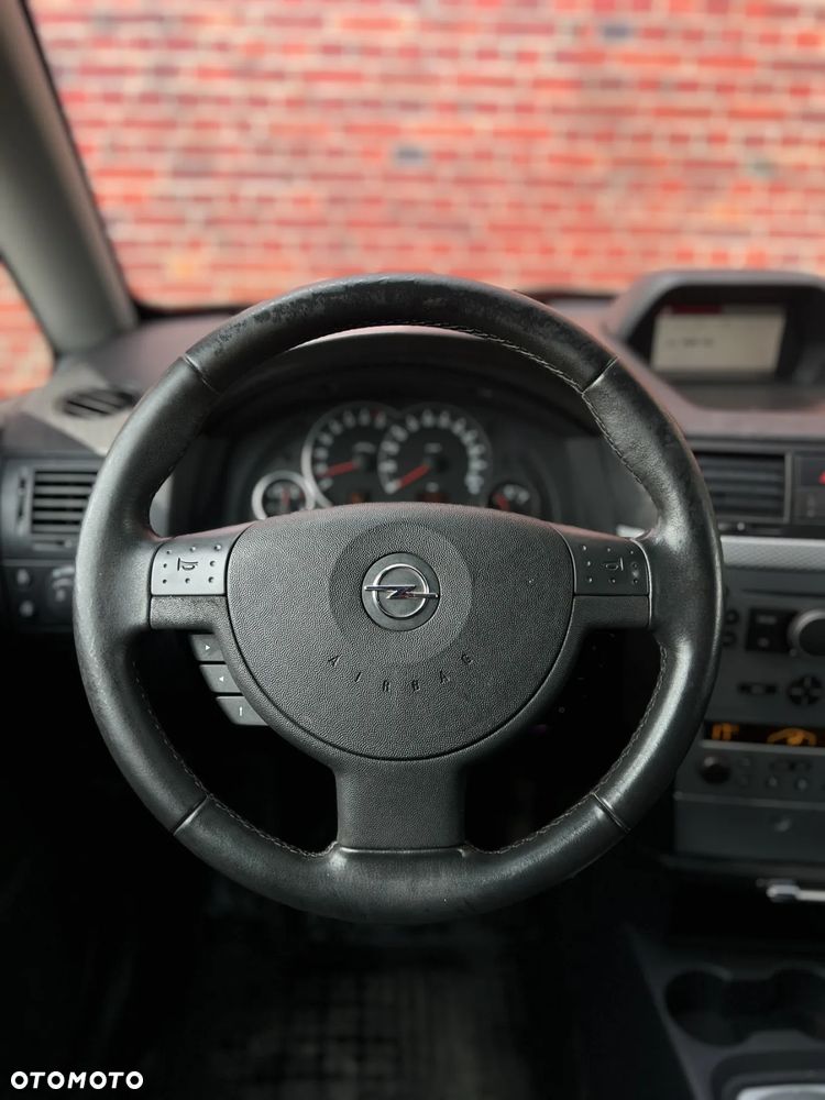 Opel Meriva - 33