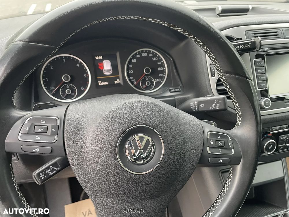 Volkswagen Tiguan - 13