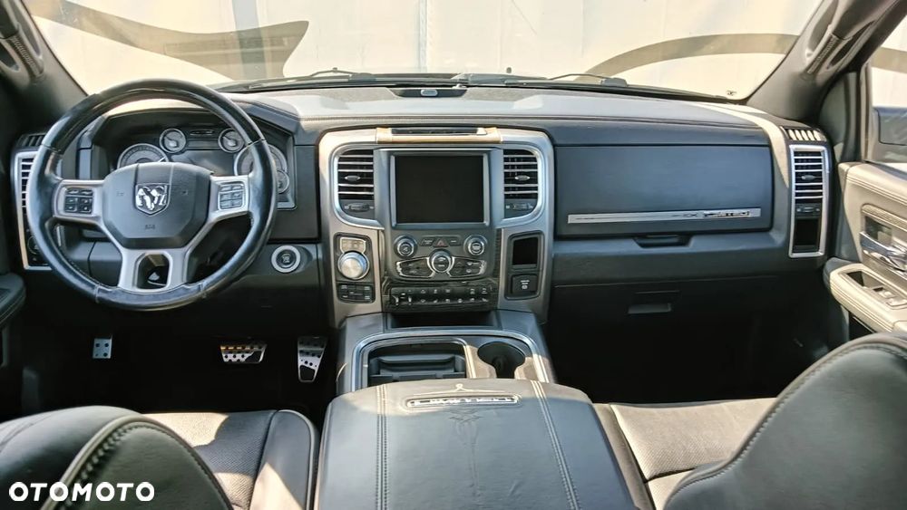 Dodge RAM 1500 5.7 4x4 - 26