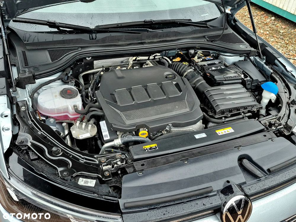 Volkswagen Passat 2.0 TDI SCR DSG Business - 31