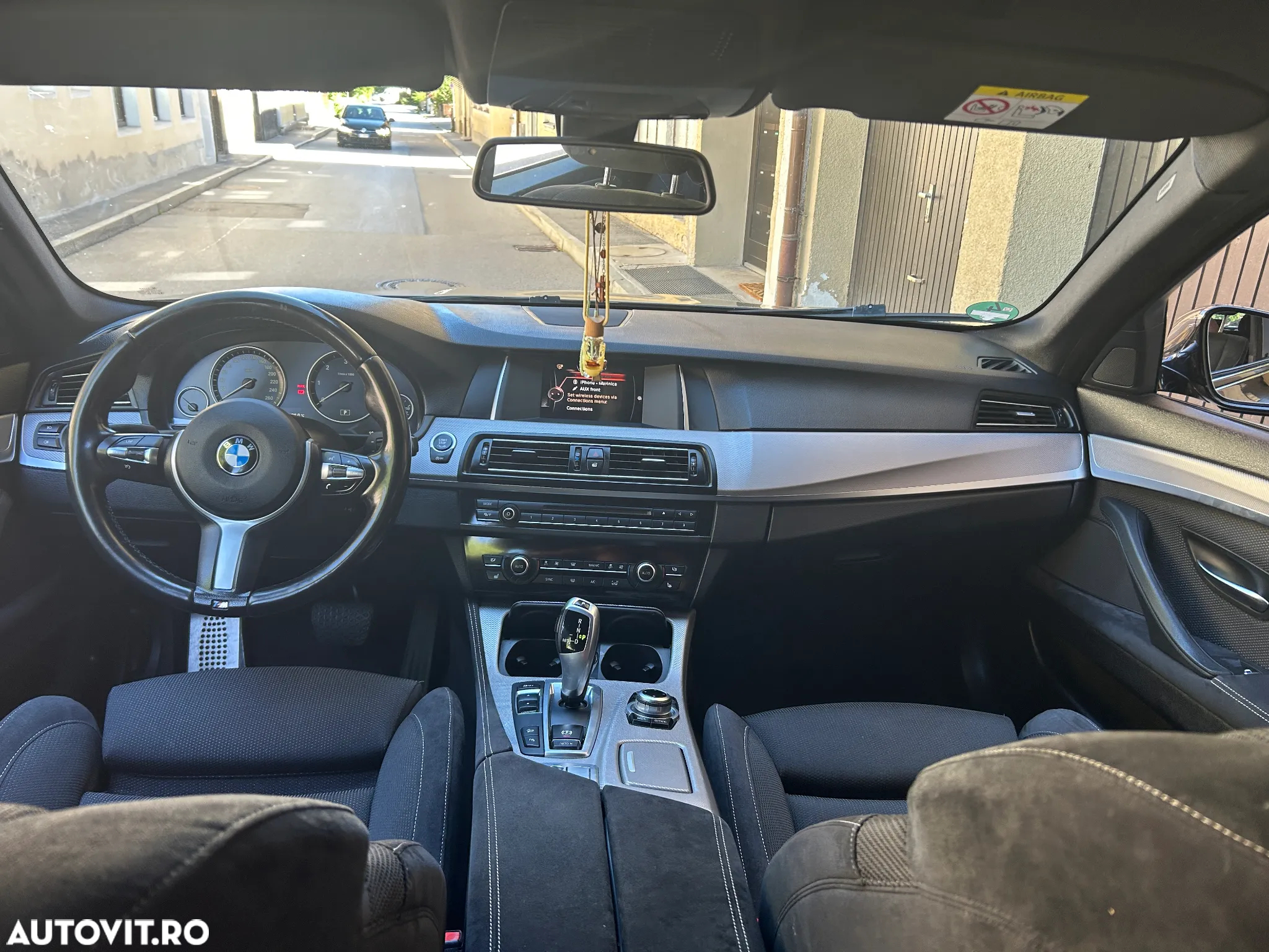 BMW Seria 5 520d Touring Aut. M Sport Edition - 13