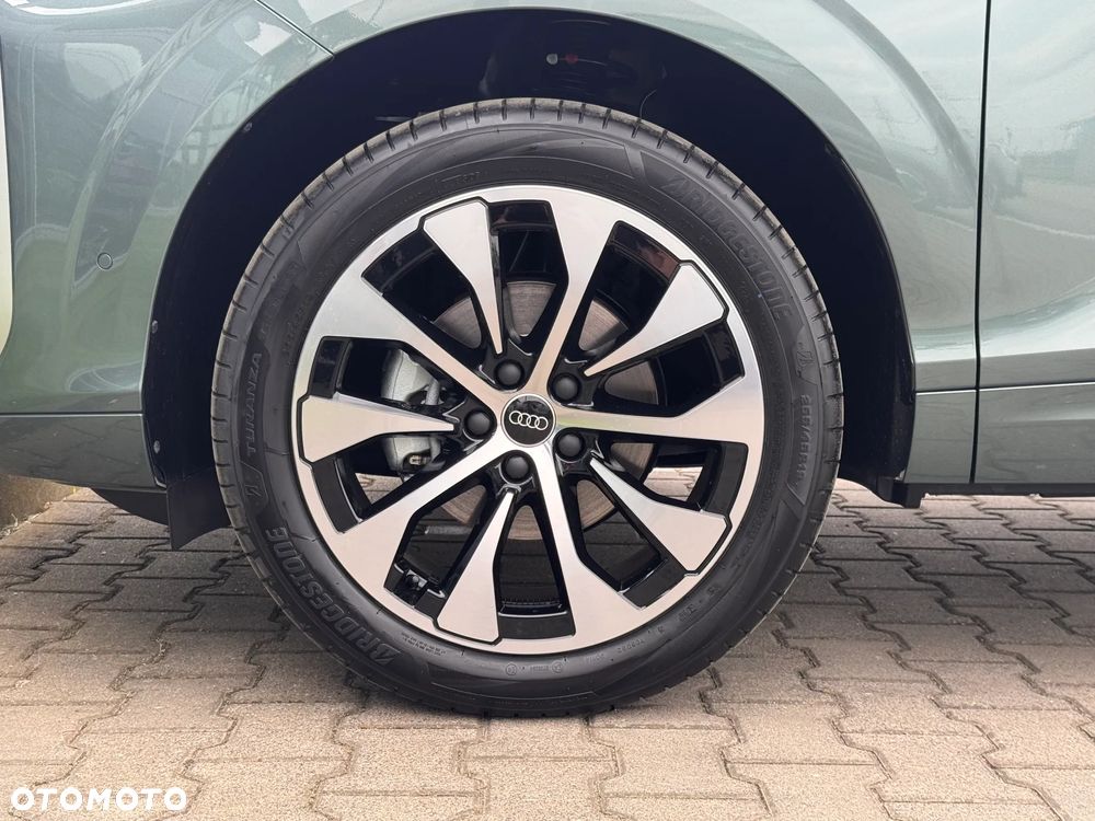 Audi Q3 TFSI mHEV 110 kW S tronic - 11