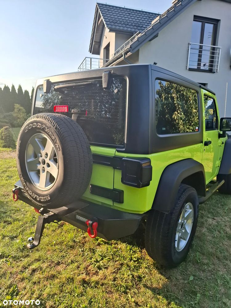 Jeep Wrangler - 21