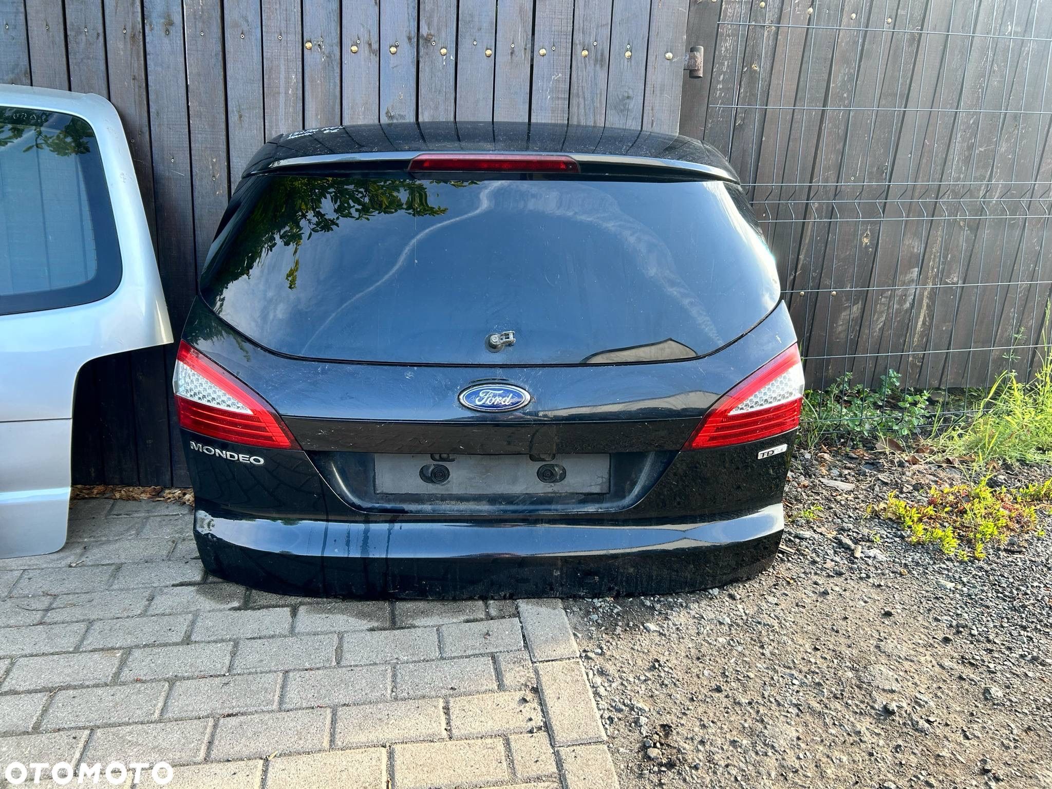 Ford Focus MK4 Kombi Klapa Bagażnika Tył Tylna koloru G6 - 1