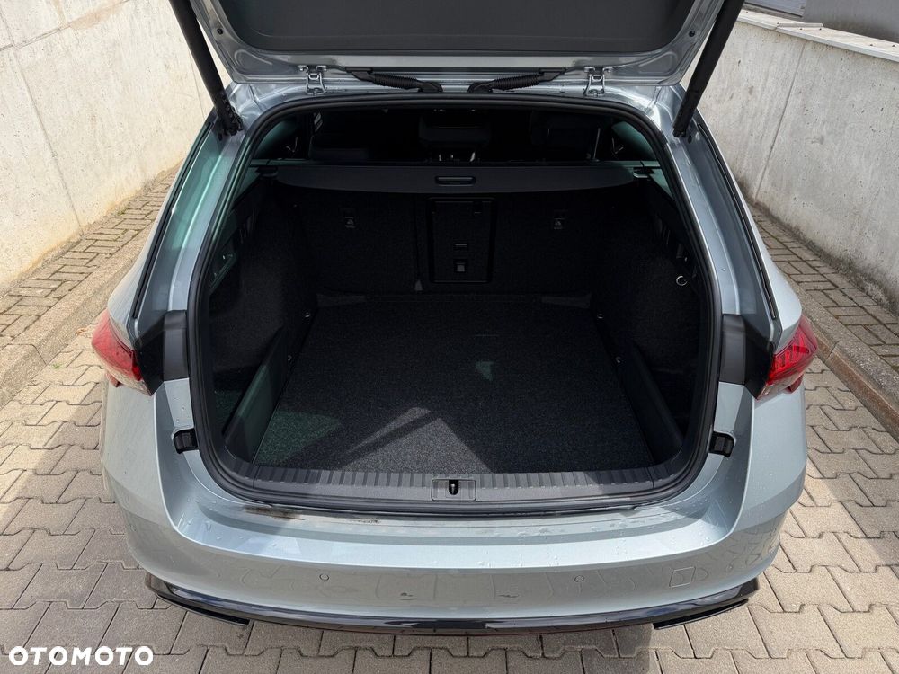 Skoda Octavia 2.0 TSI RS DSG - 9