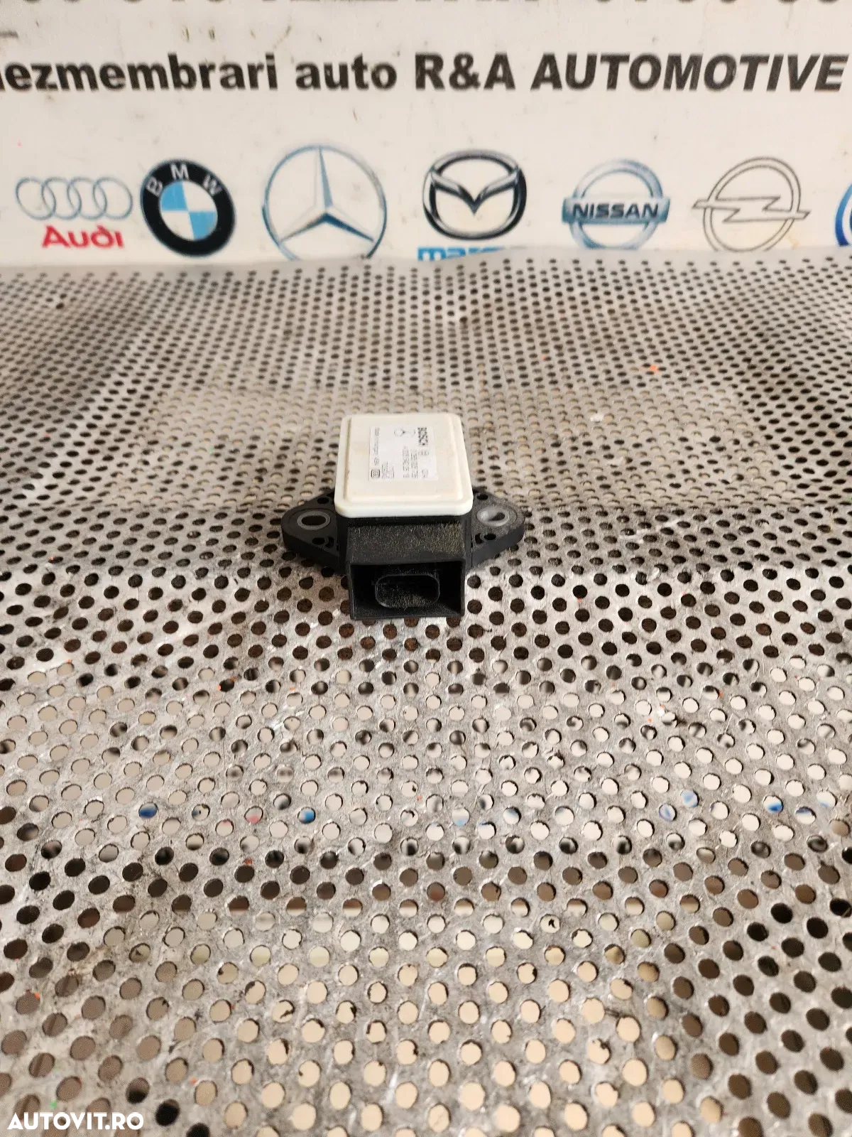 Senzor Abs Acceleratie Mercedes Cod A - 2
