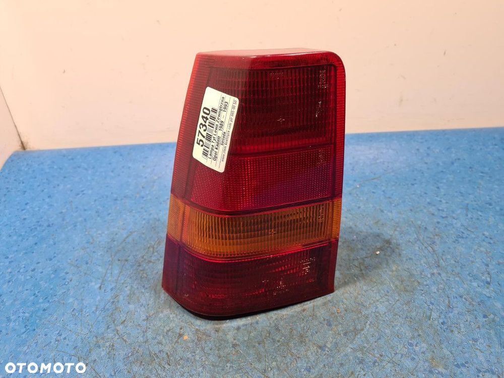 OPEL KADETT E LIFT LAMPA TYŁ LEWA ZEWNĘTRZNA - 1