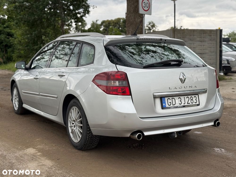 Renault Laguna 2.0 dCi Initiale - 4
