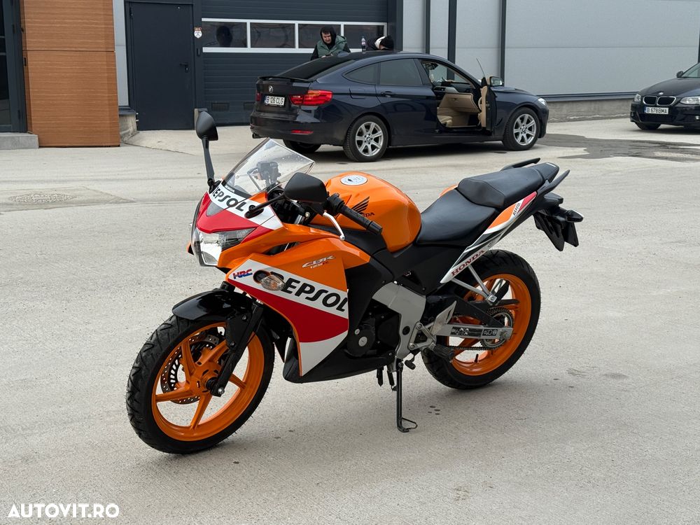 Honda CBR 125R - 9