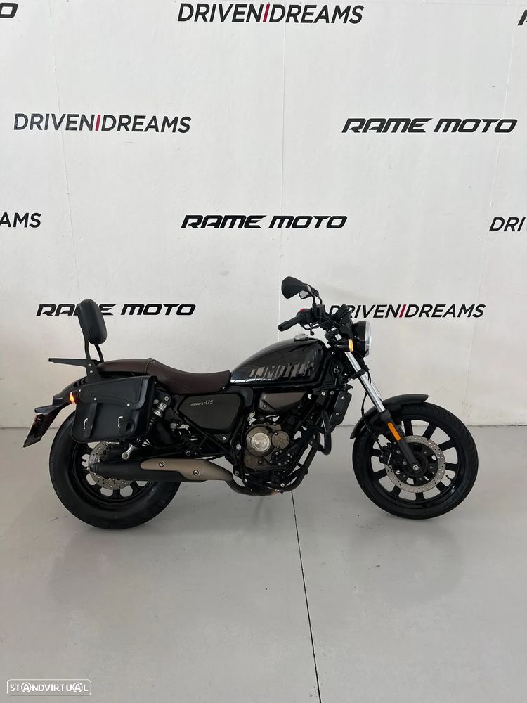 QJ Motor SRV 125 - 1