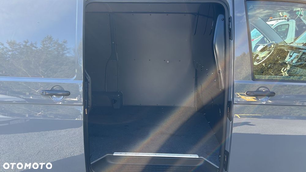 Volkswagen Transporter T6,1 - 22