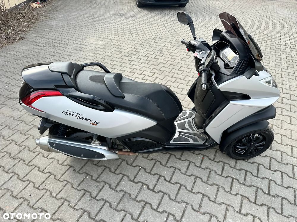Peugeot Metropolis - 5