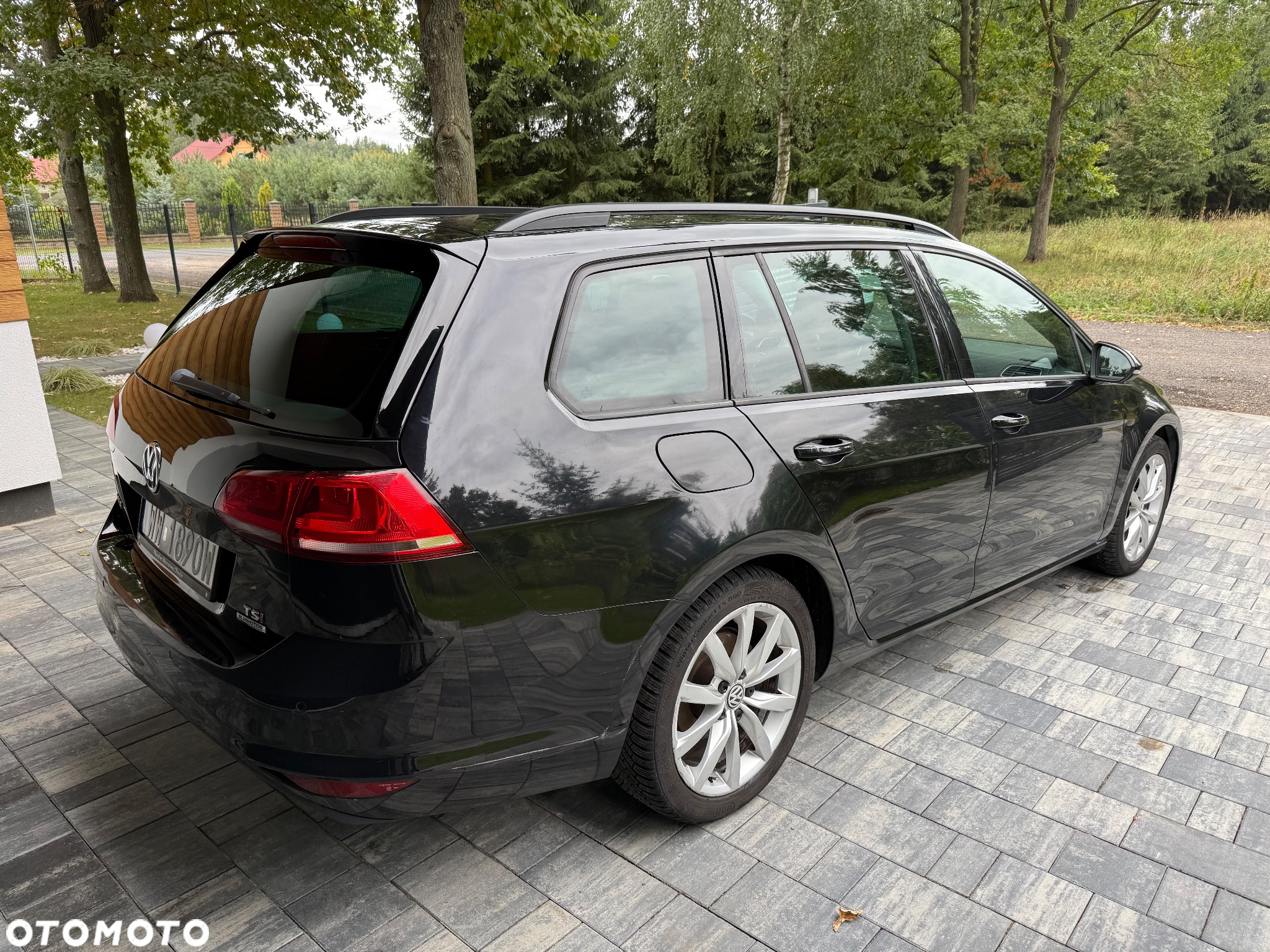 Volkswagen Golf VII 1.4 TSI BMT Comfortline DSG - 4
