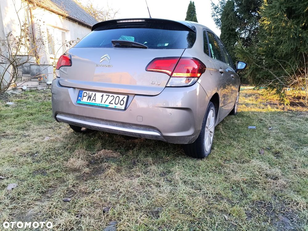 Citroën C4 PureTech 110 Selection - 4