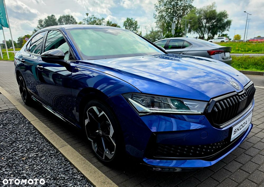 Skoda Superb 2.0 TSI Sportline DSG - 8