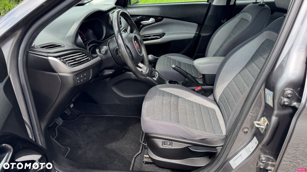 Fiat Tipo 1.6 MultiJet 16v Lounge - 13