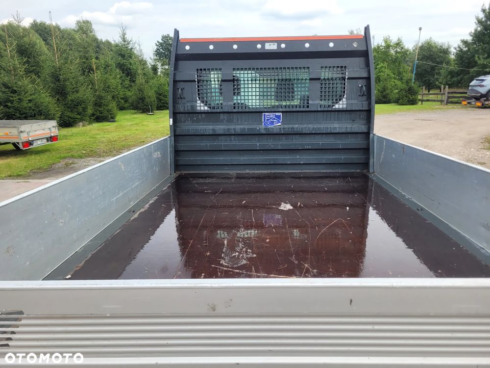 Ford Transit - 9