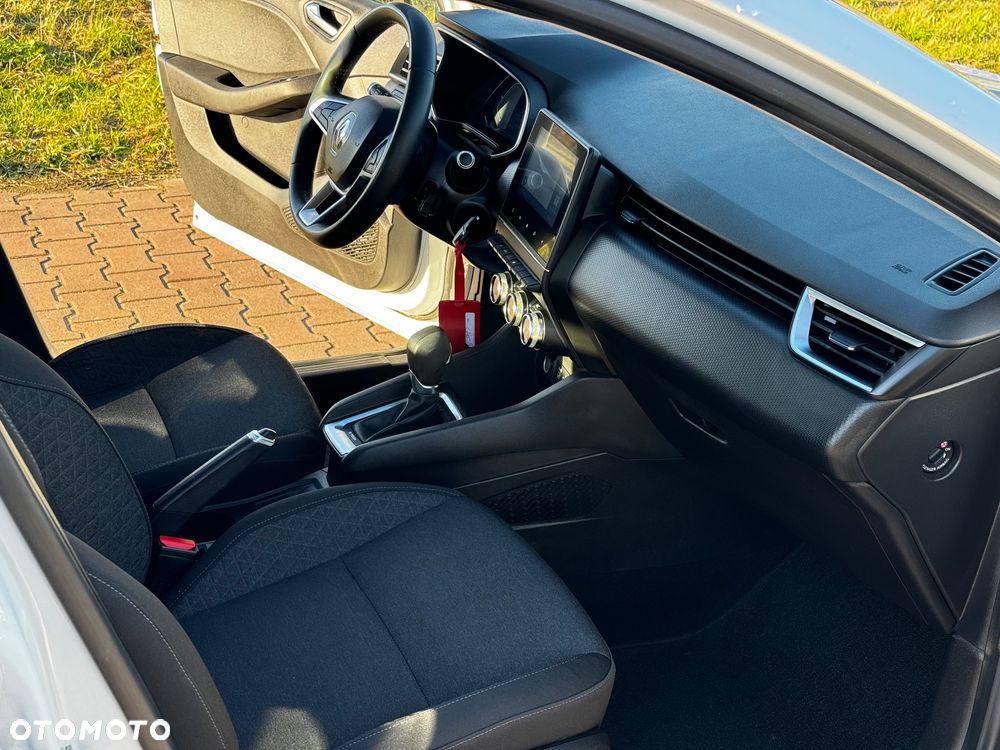 Renault Clio - 6
