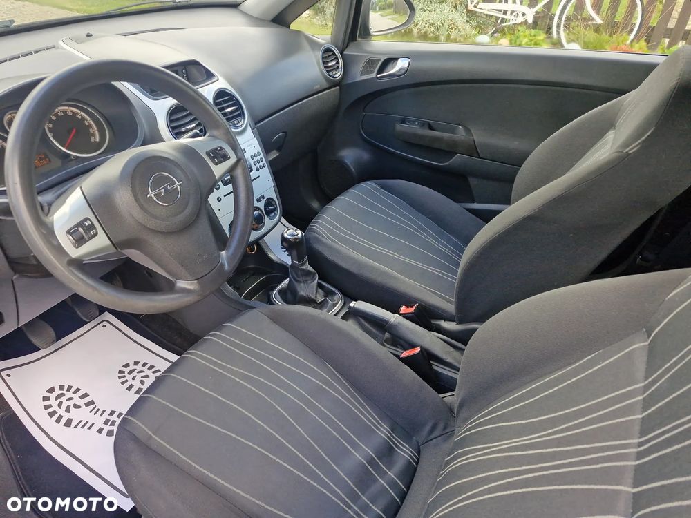 Opel Corsa - 15
