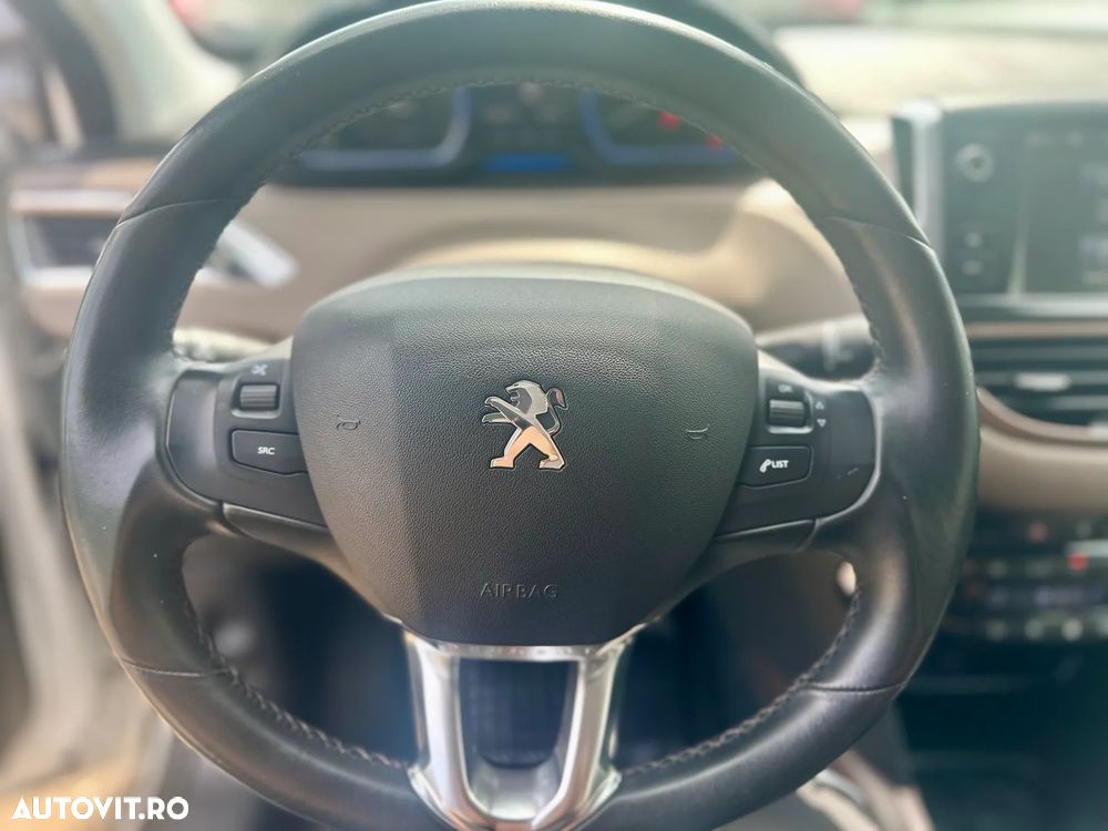 Peugeot 2008 - 31