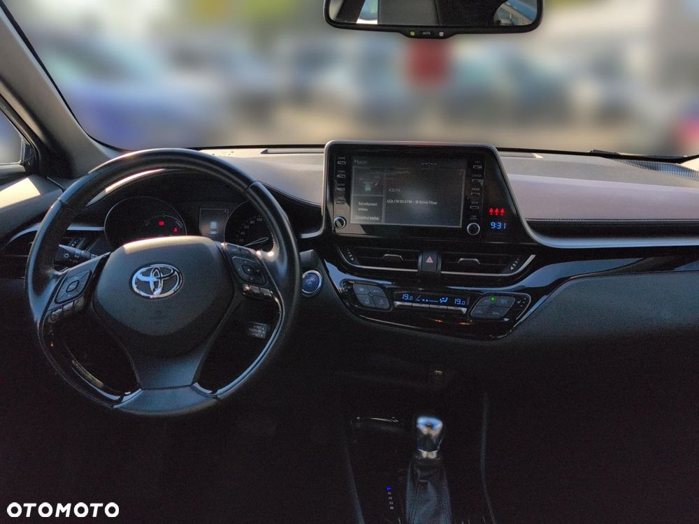 Toyota C-HR 1.8 Hybrid Prestige - 11