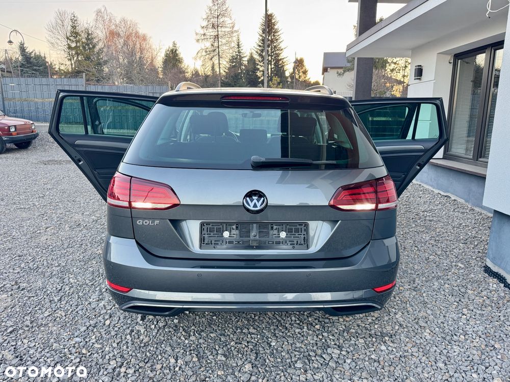 Volkswagen Golf - 13