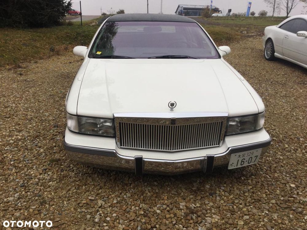 Cadillac Fleetwood - 22